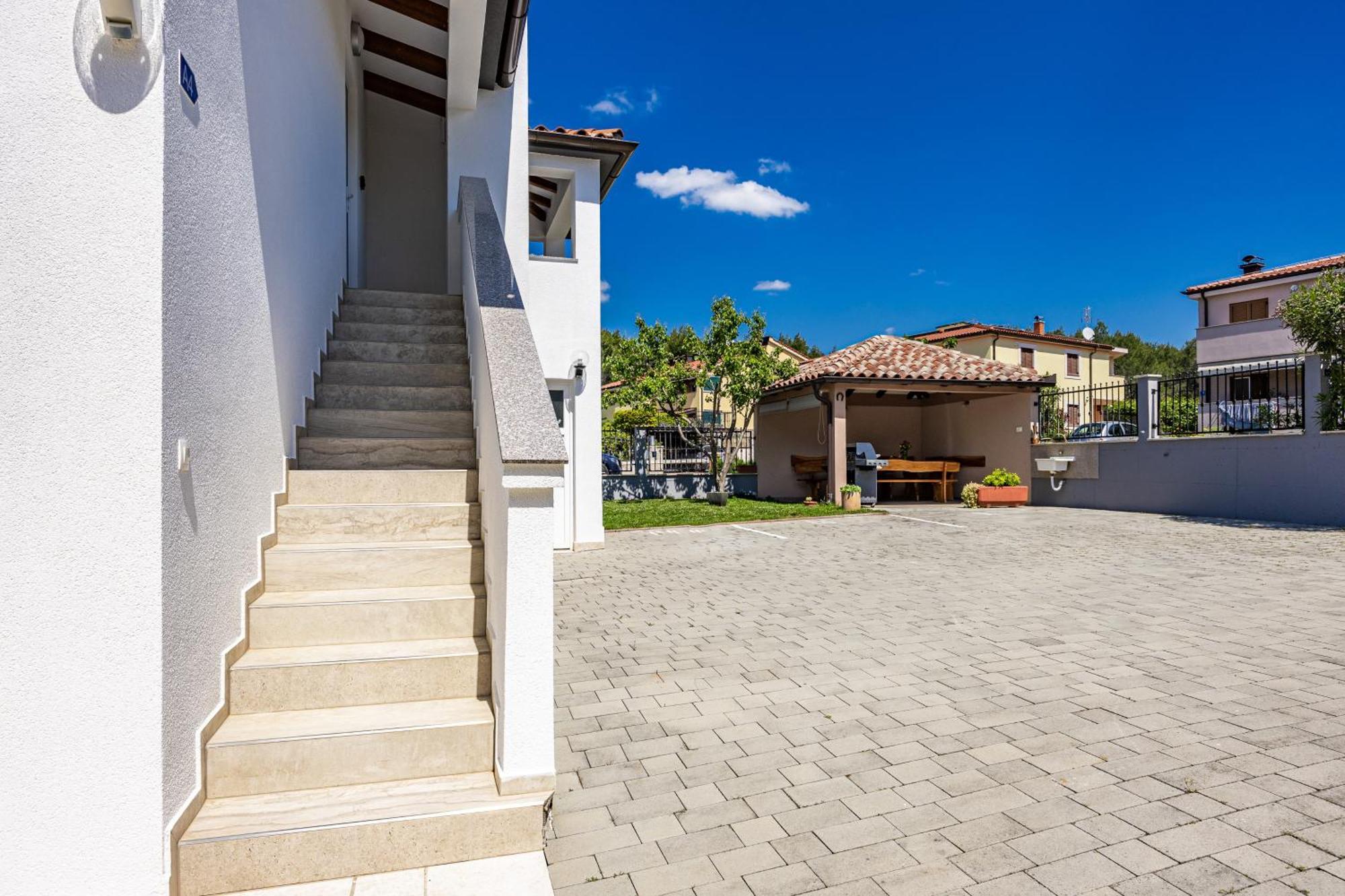 Apartments Gajic Фажана Экстерьер фото